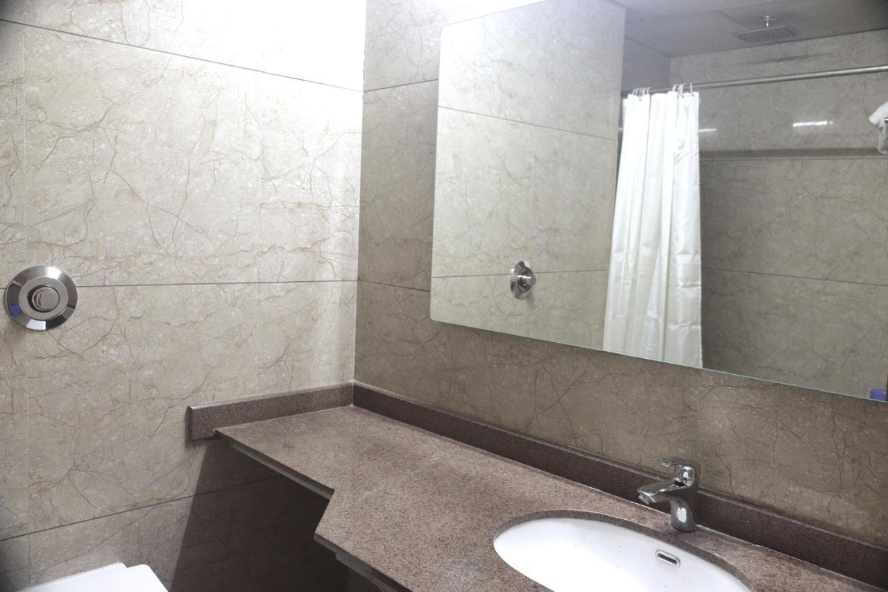 Heaven 7 Hotel & Resort Himatnagar Exterior photo